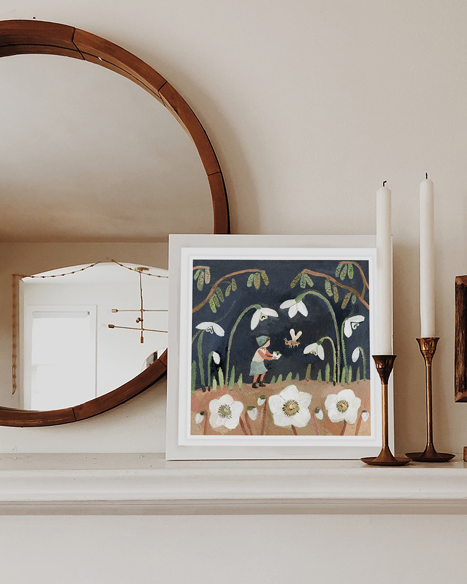 Seasonal botanical wall prints and illustrations by UK artists. Nature-inspired and sustainably printed, perfect for personalizing your walls with whimsical charm.